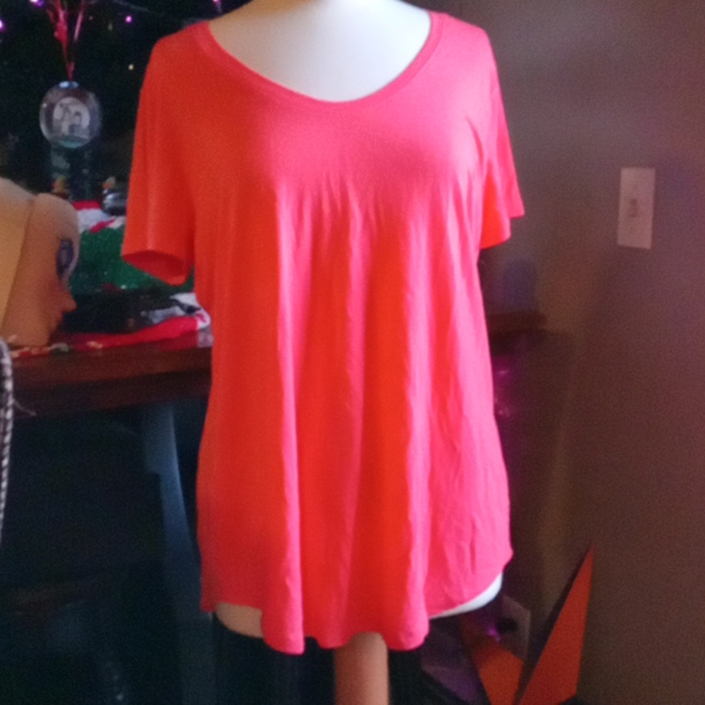Salmon t-shirt